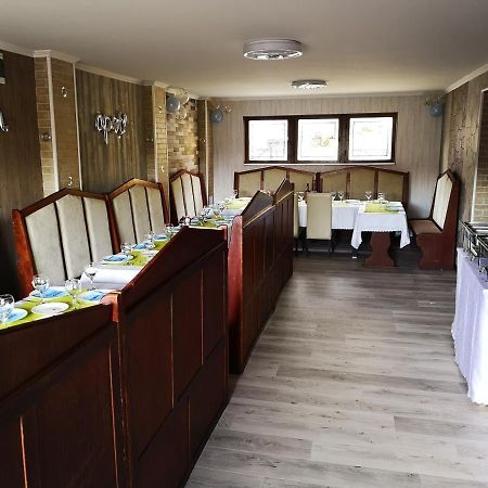 Fortuna Vendeghaz Kiskunhalas Buitenkant foto